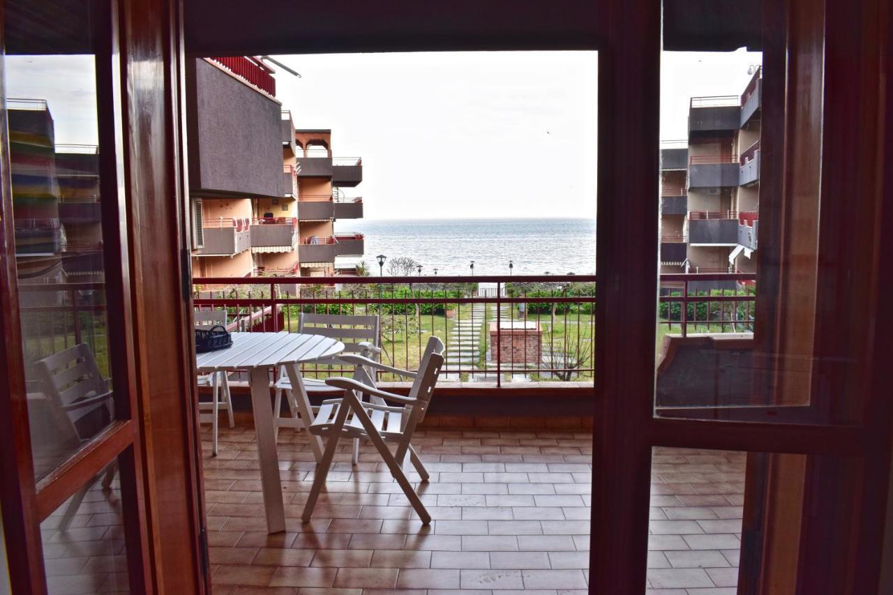 Beach House Blue Holiday Letojanni Exterior foto